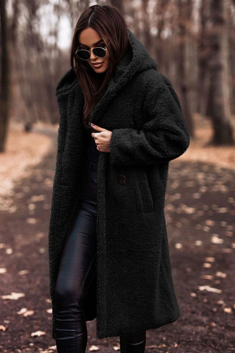 Chic and Cozy: Women's Plush Faux Fleece Teddy Coat for Autumn and Winter