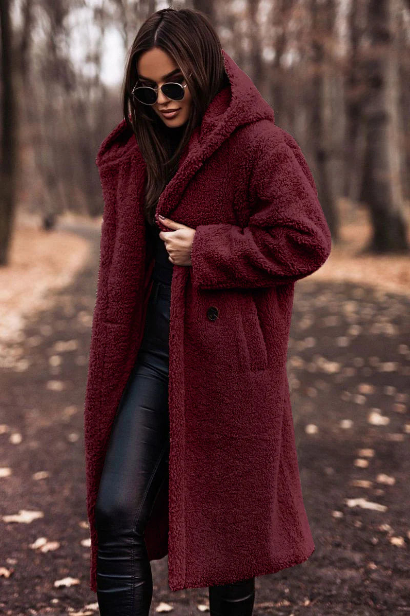 Chic and Cozy: Women's Plush Faux Fleece Teddy Coat for Autumn and Winter