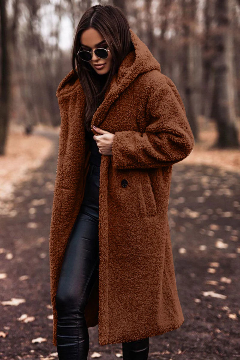 Chic and Cozy: Women's Plush Faux Fleece Teddy Coat for Autumn and Winter
